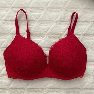 Like new Victoria’s Secret Dream Angels Wireless Bra
